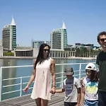 Oriente Marina By Iin - Parque Nacoes アパート
